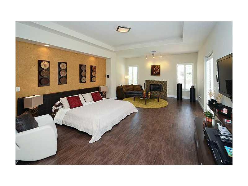 GREEN MEADOWS - Residential