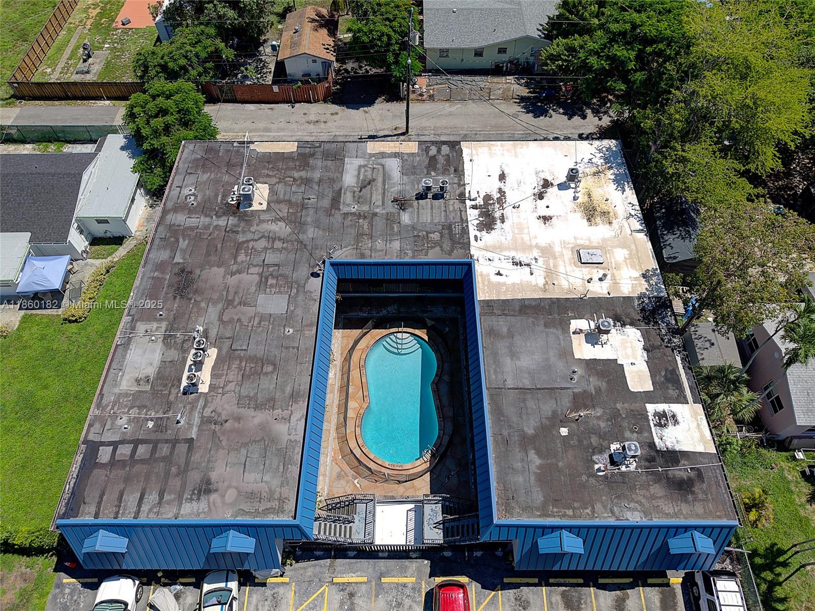 NORTH HOLLYWOOD - Residential Lease