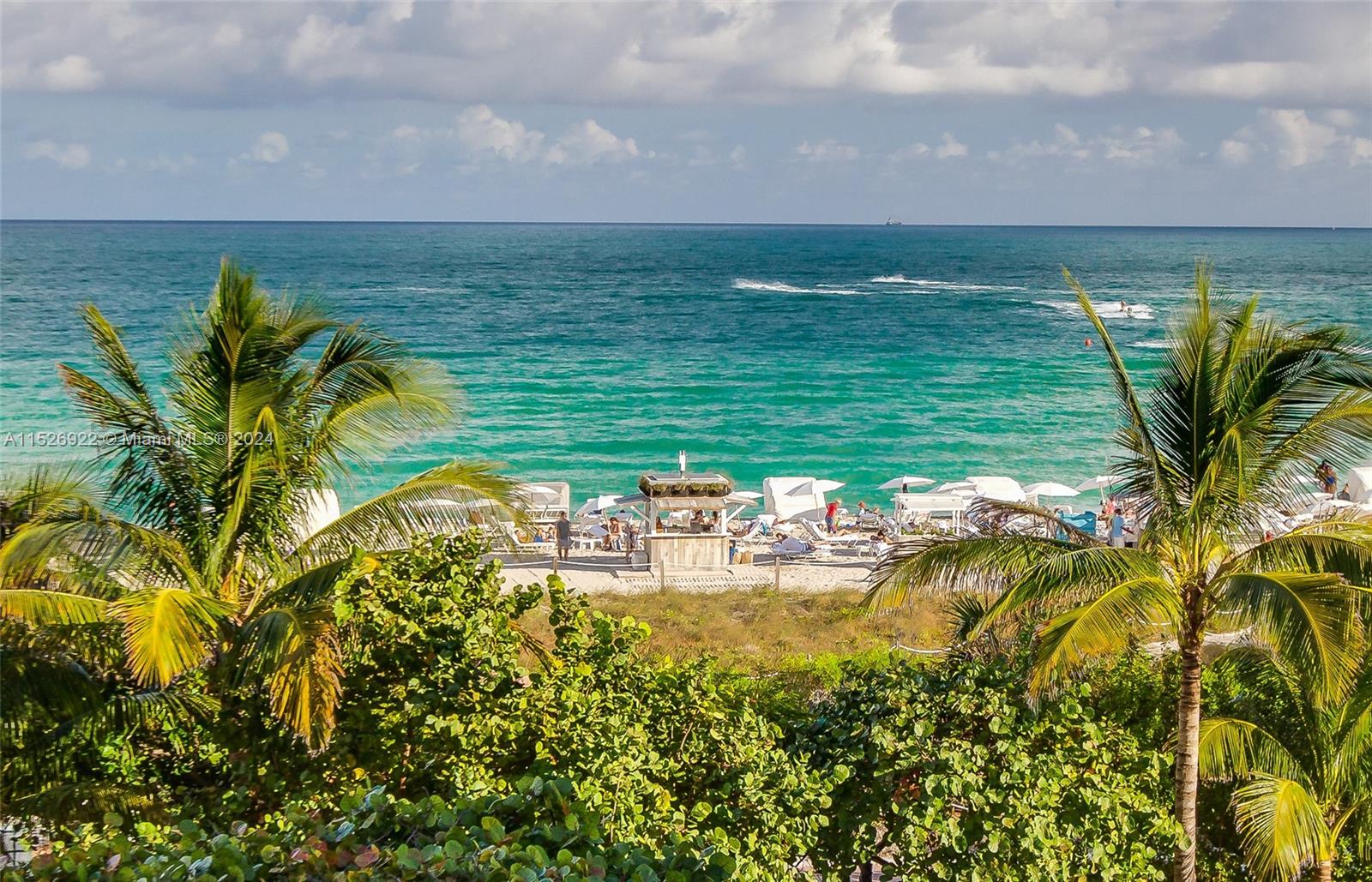 RONEY PALACE CONDO - Residential