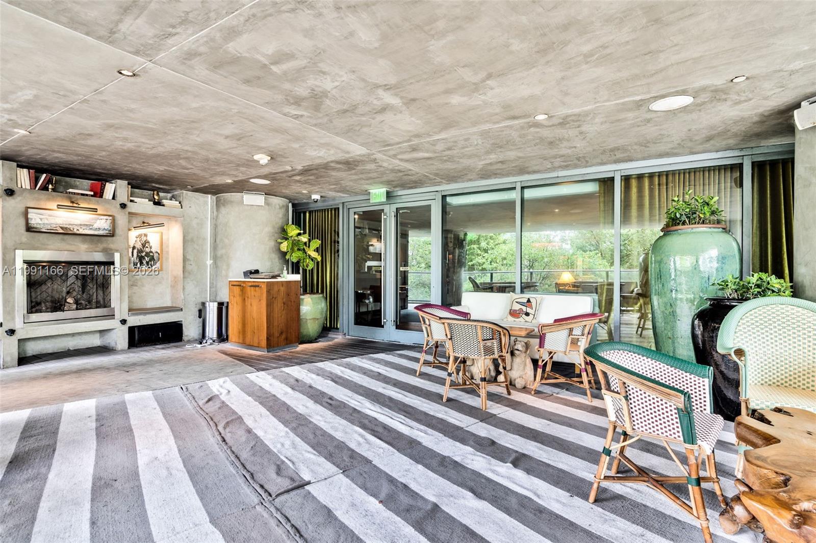 1300 S MIAMI AVENUE CONDO - Residential