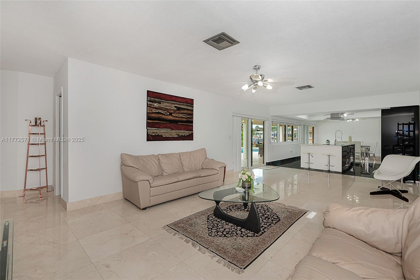 Bel Air 32 - 10 B - Residential