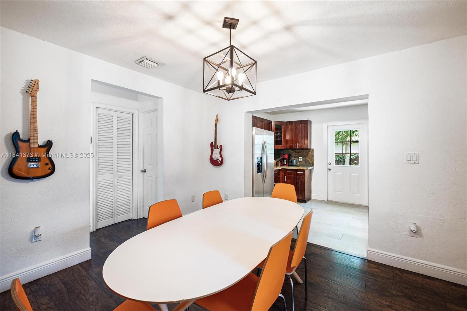 154 NW 45th St