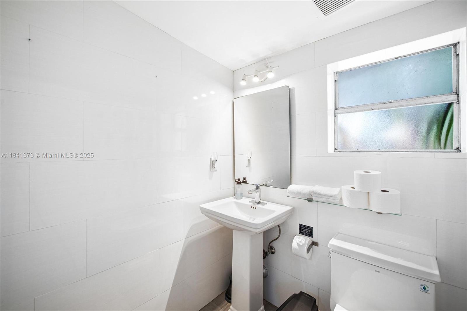 BUENA VISTA HEIGHTS ADDN - Residential Lease