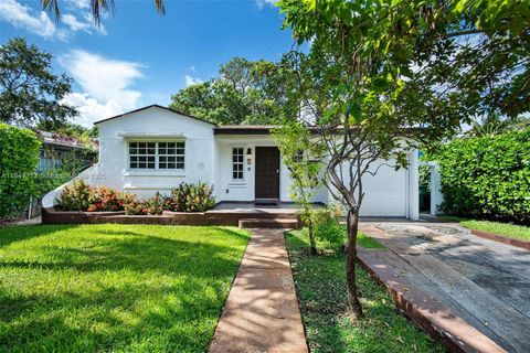 154 NW 45th St Miami FL 33127