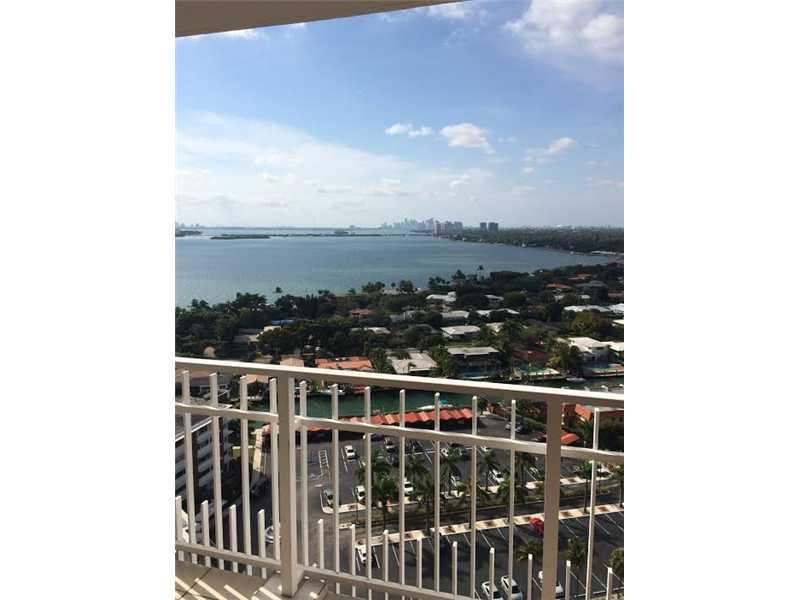 ABSOLUTELY GORGEOUS VIEWS.GREAT 2 BEDROOM/2 BATHROOM APARTMENT WITH MAGNIFICENT VIEWS,SECOND BEDROOM BEING USED AS AN OFFICE. NEWER BATHROOMS,NEWER KITHEN,CUSTOM CLOSETS,HURRICANE SHUTTERS,TILE IN SOCIAL AREAS,MASTER WITH WOOD FLOOR. 15 MINUTES TO MIAMI A IRPORT,BAL HARBOR,AVENTURA AND SUNNY ISLES BEACH. GREAT BUILDING,LOTS OF TENNIS COURTS,RAQUETBALL COURTS,FULL GYM,LAP POOL,ALL KINDS OF CLASS YOGA,SPINNING AND PILATES...ALL INCLUDED IN MAINTENANCE,RESTAURANT,BOAT SLIPS AND MORE...EASY SHOWING...