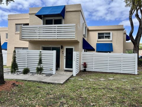 14336 SW 97th Ln Miami FL 33186