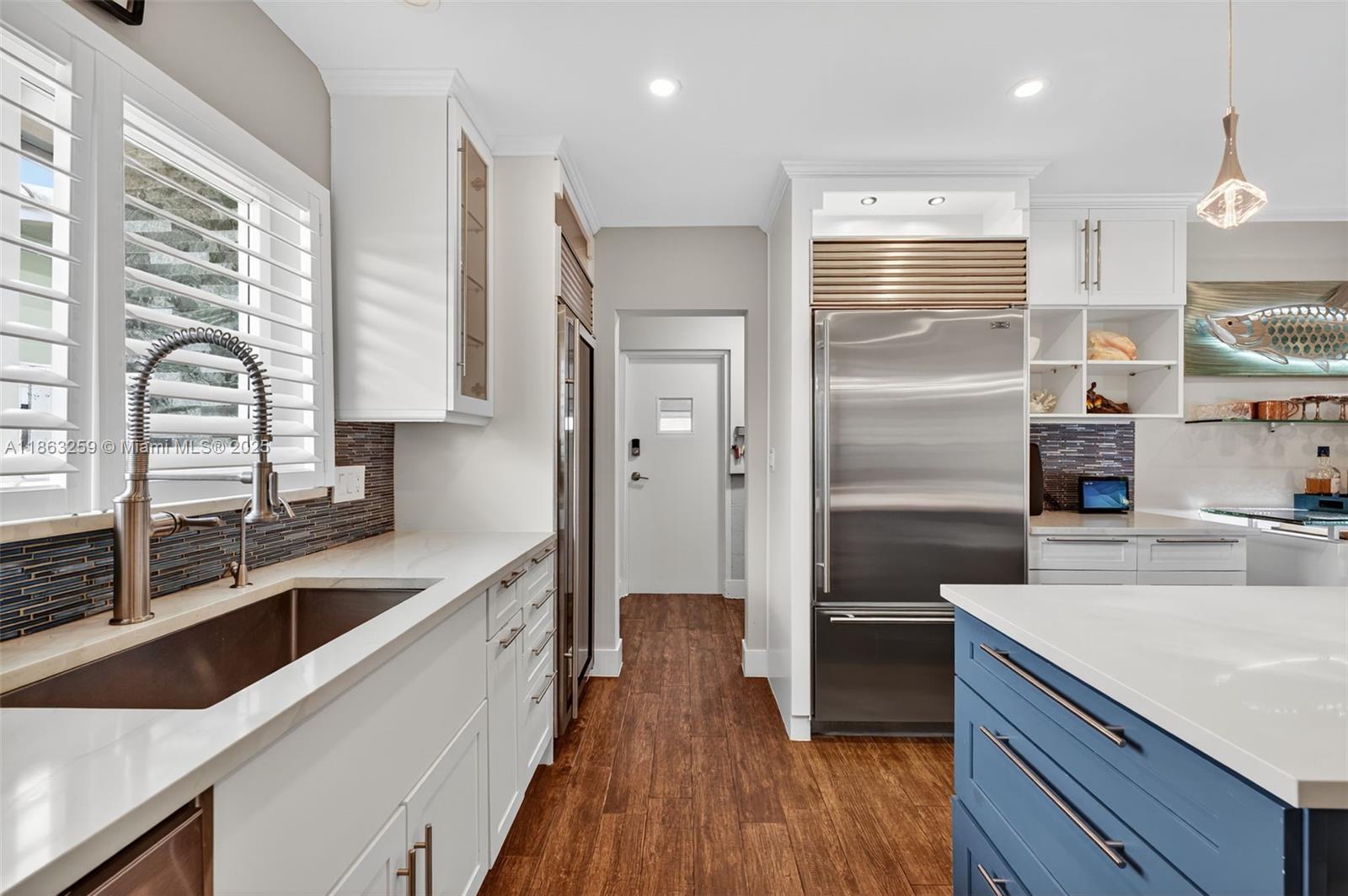 EDGEWATER ESTATES - Residential