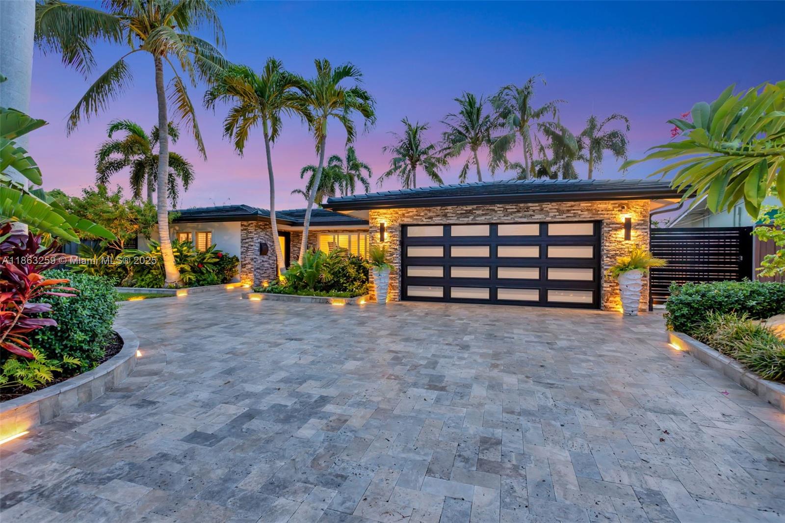 EDGEWATER ESTATES - Residential