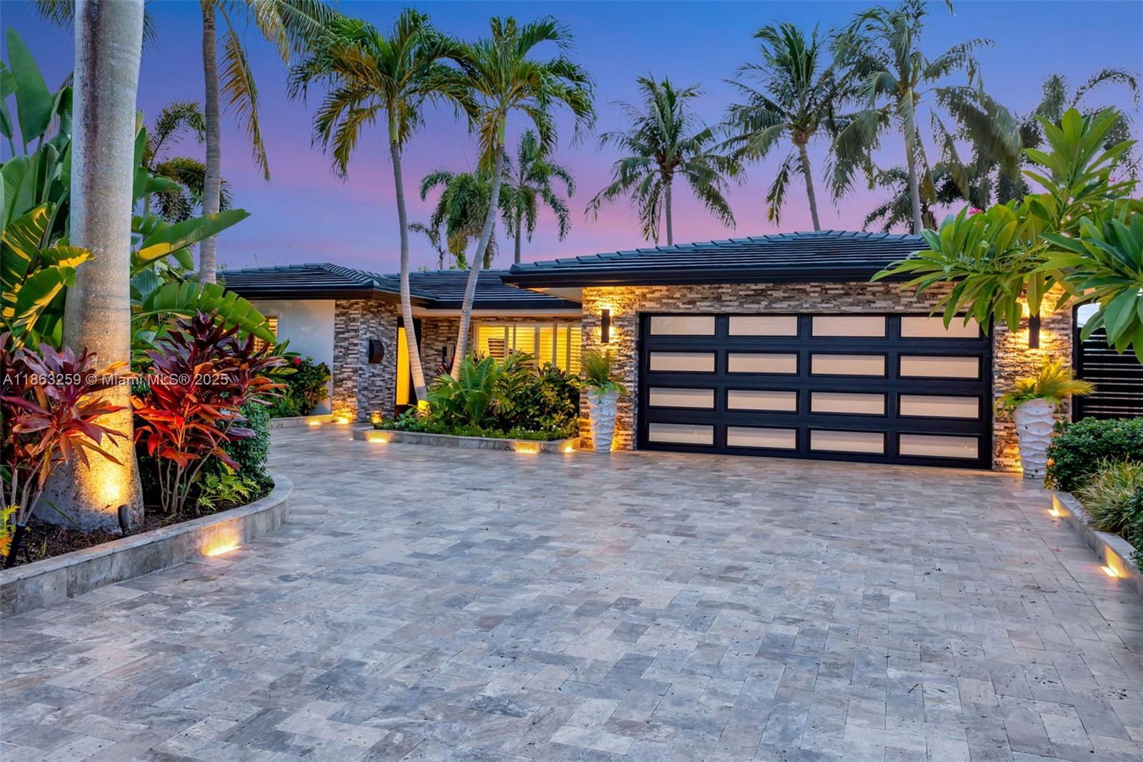 EDGEWATER ESTATES - Residential