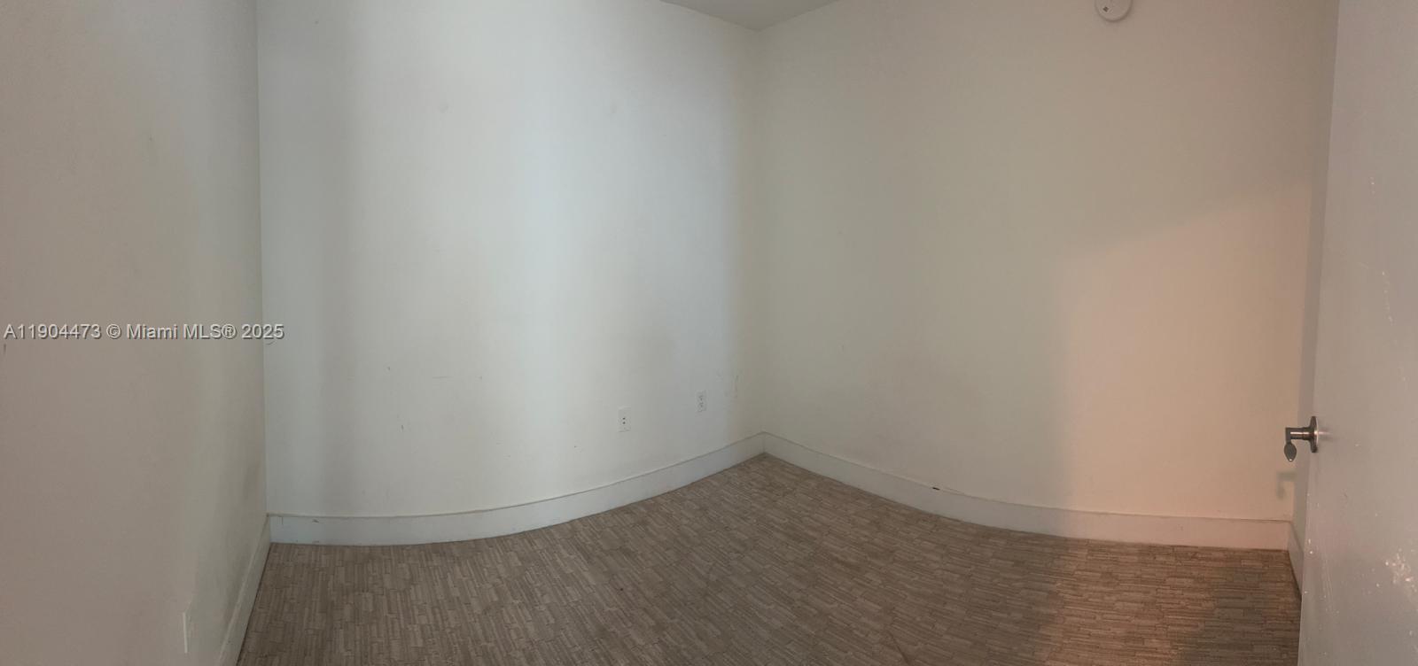 VIZCAYNE NORTH CONDO - Residential