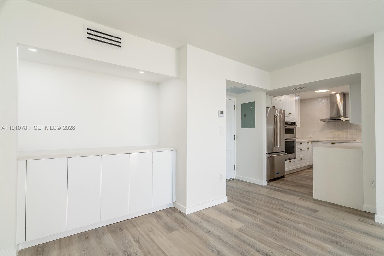 AVENTURA ELDORADO CONDO - Residential