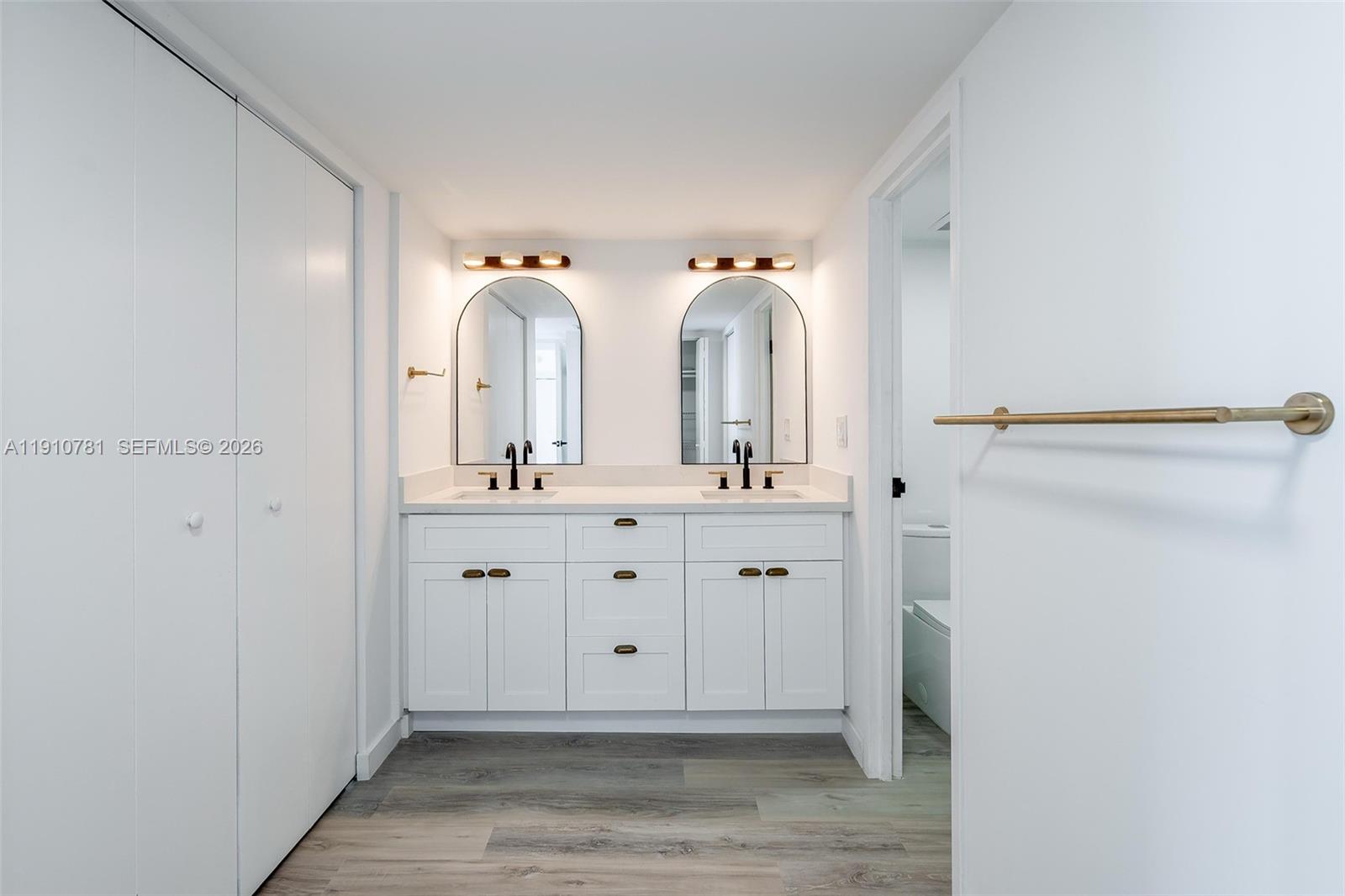 AVENTURA ELDORADO CONDO - Residential