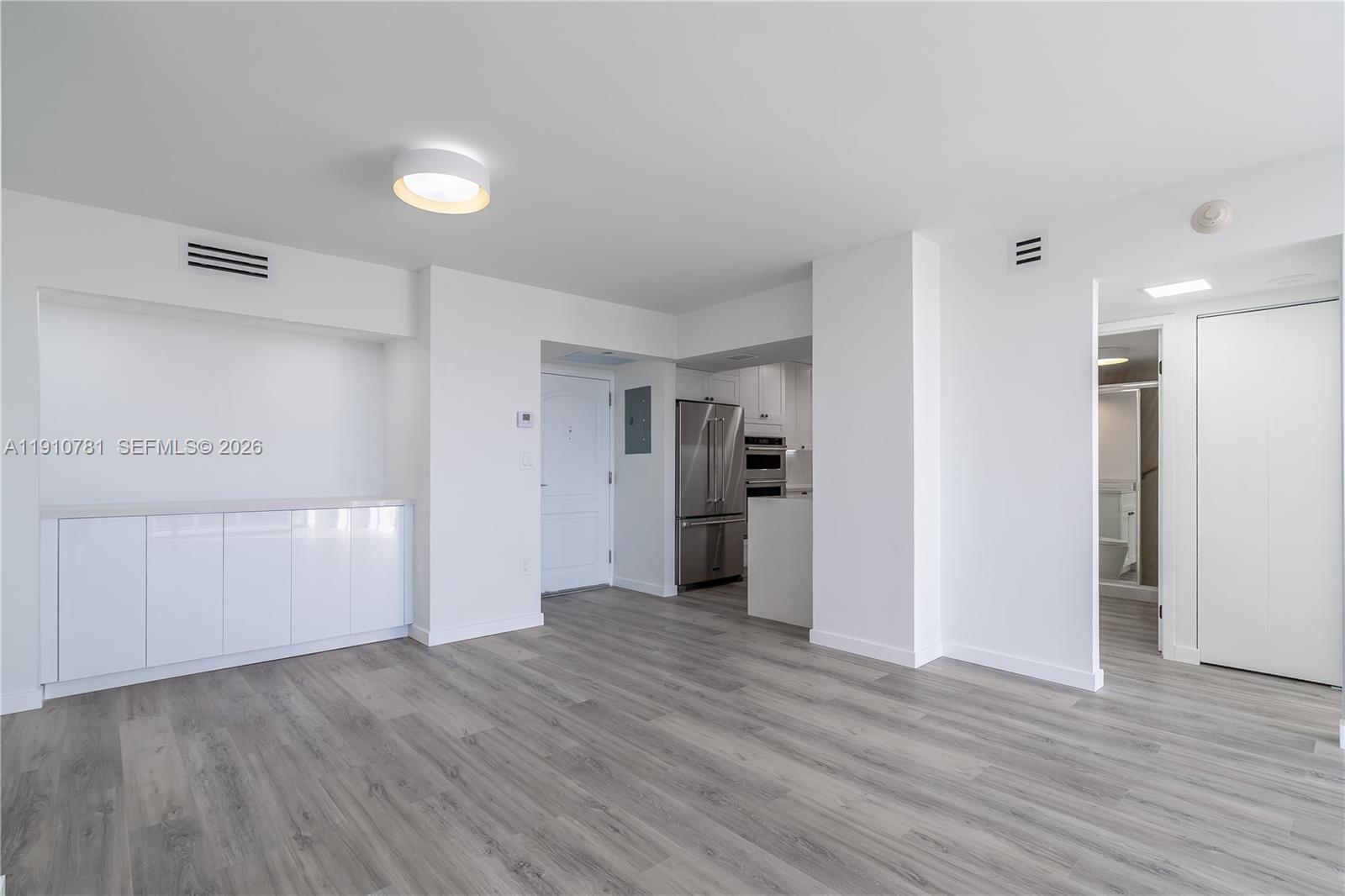 AVENTURA ELDORADO CONDO - Residential