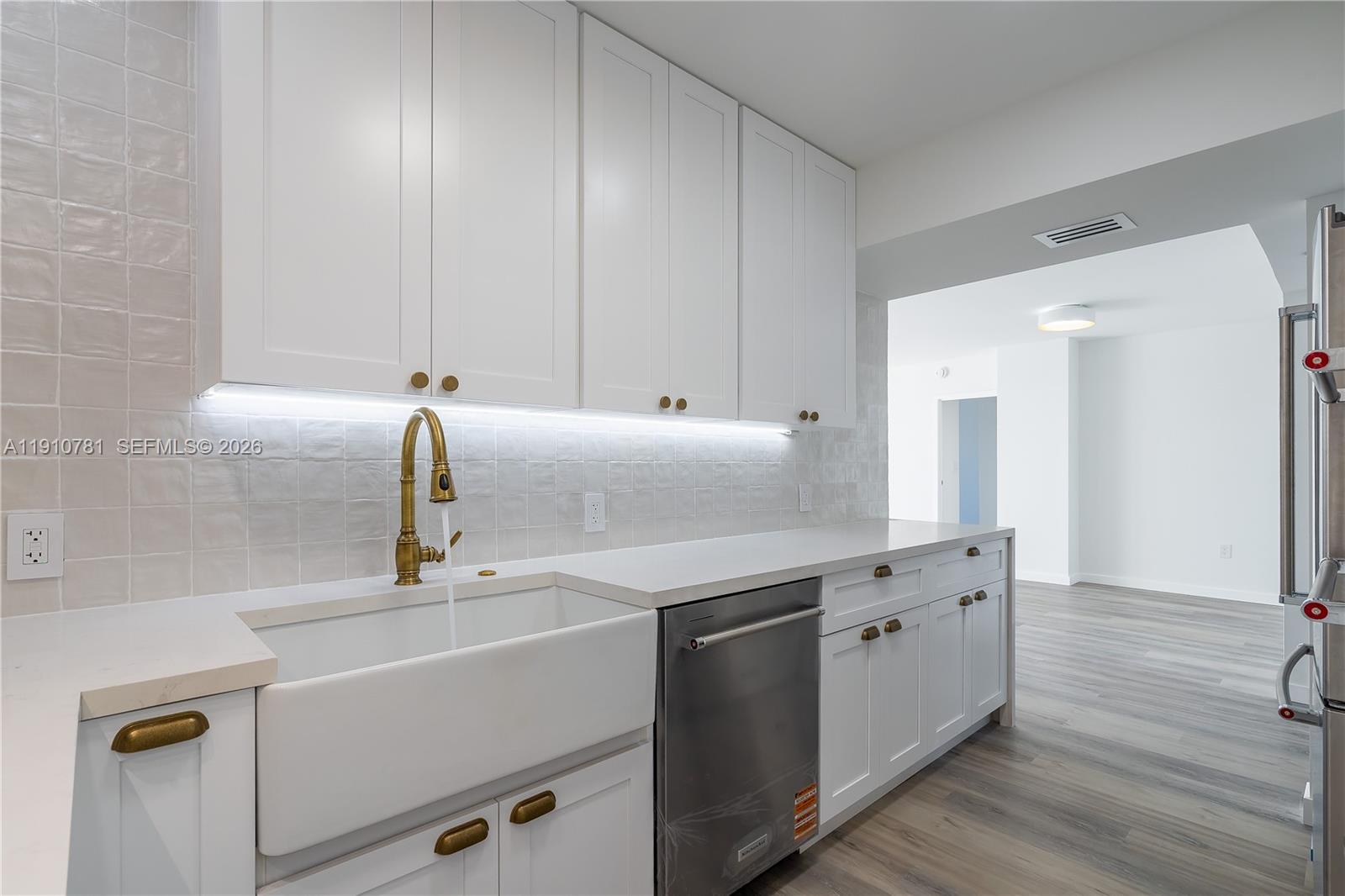 AVENTURA ELDORADO CONDO - Residential