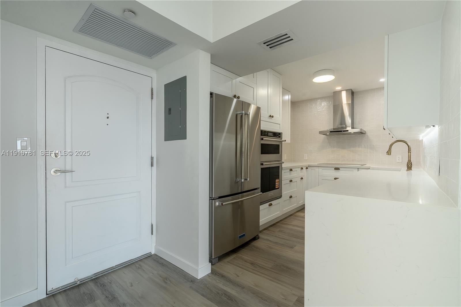 AVENTURA ELDORADO CONDO - Residential