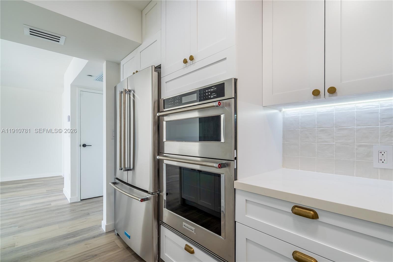 AVENTURA ELDORADO CONDO - Residential