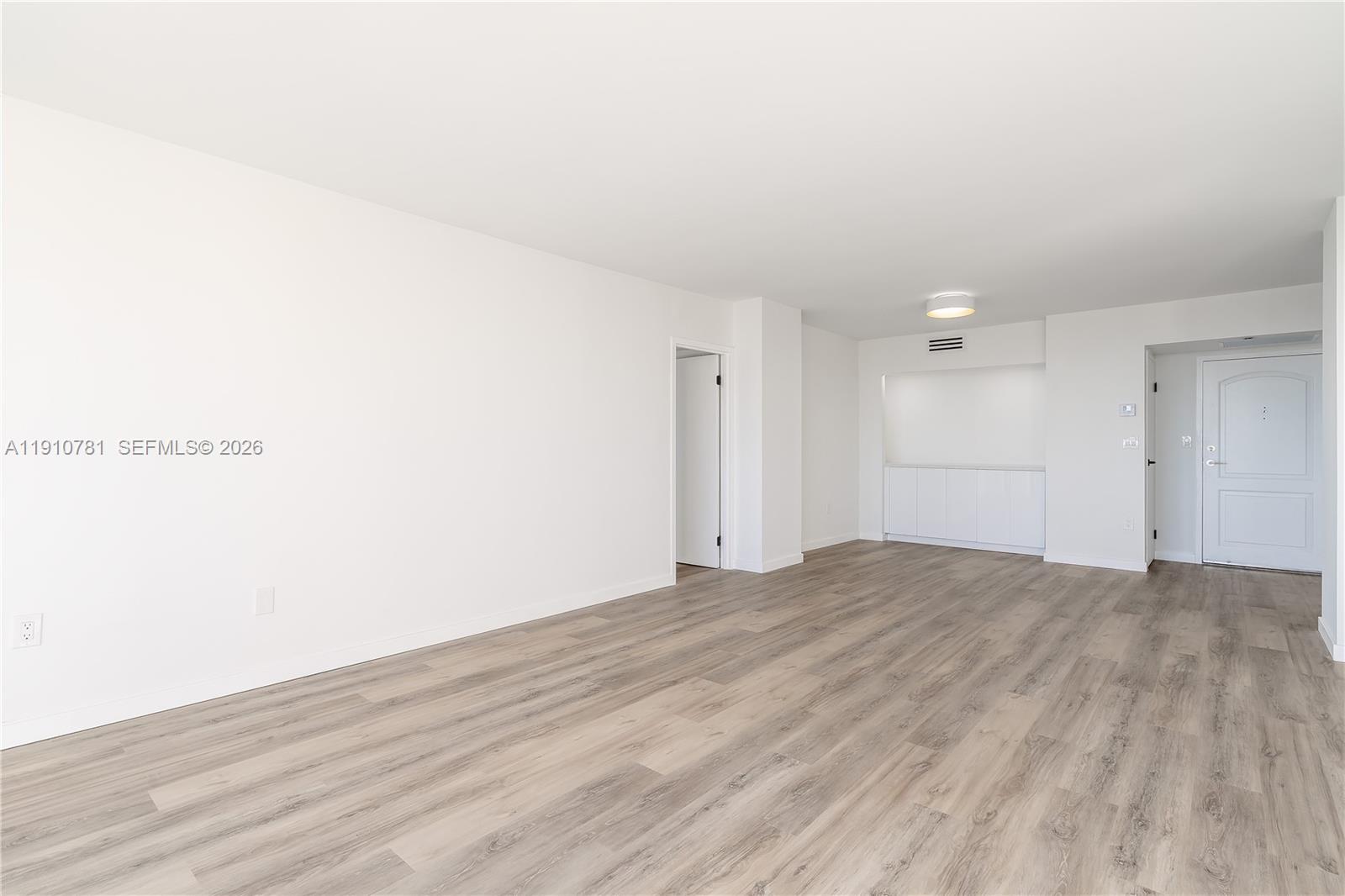 AVENTURA ELDORADO CONDO - Residential