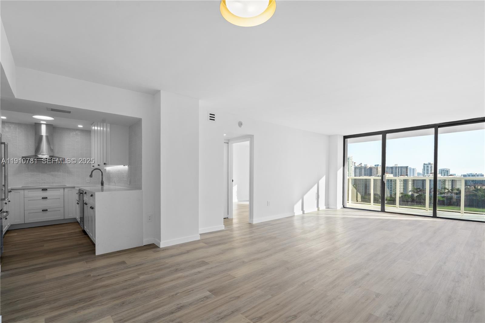 AVENTURA ELDORADO CONDO - Residential