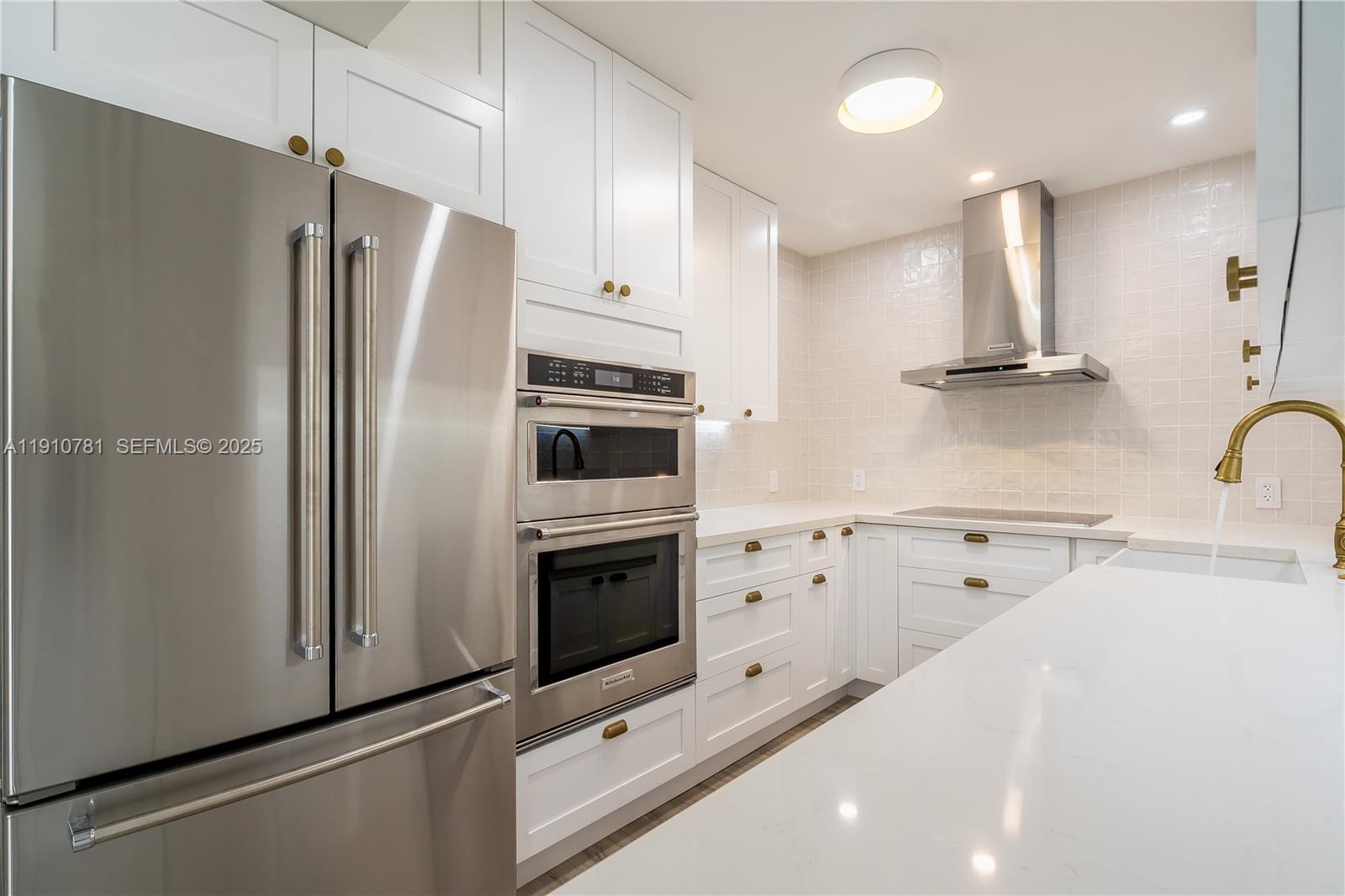 AVENTURA ELDORADO CONDO - Residential