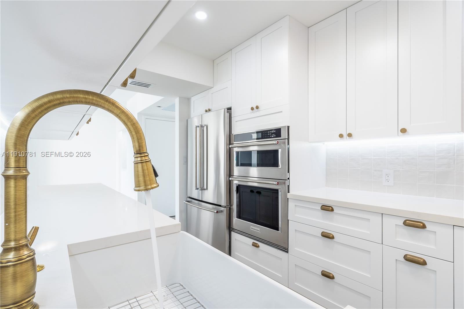 AVENTURA ELDORADO CONDO - Residential