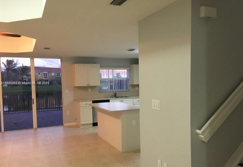 15270 SW 30th Ter