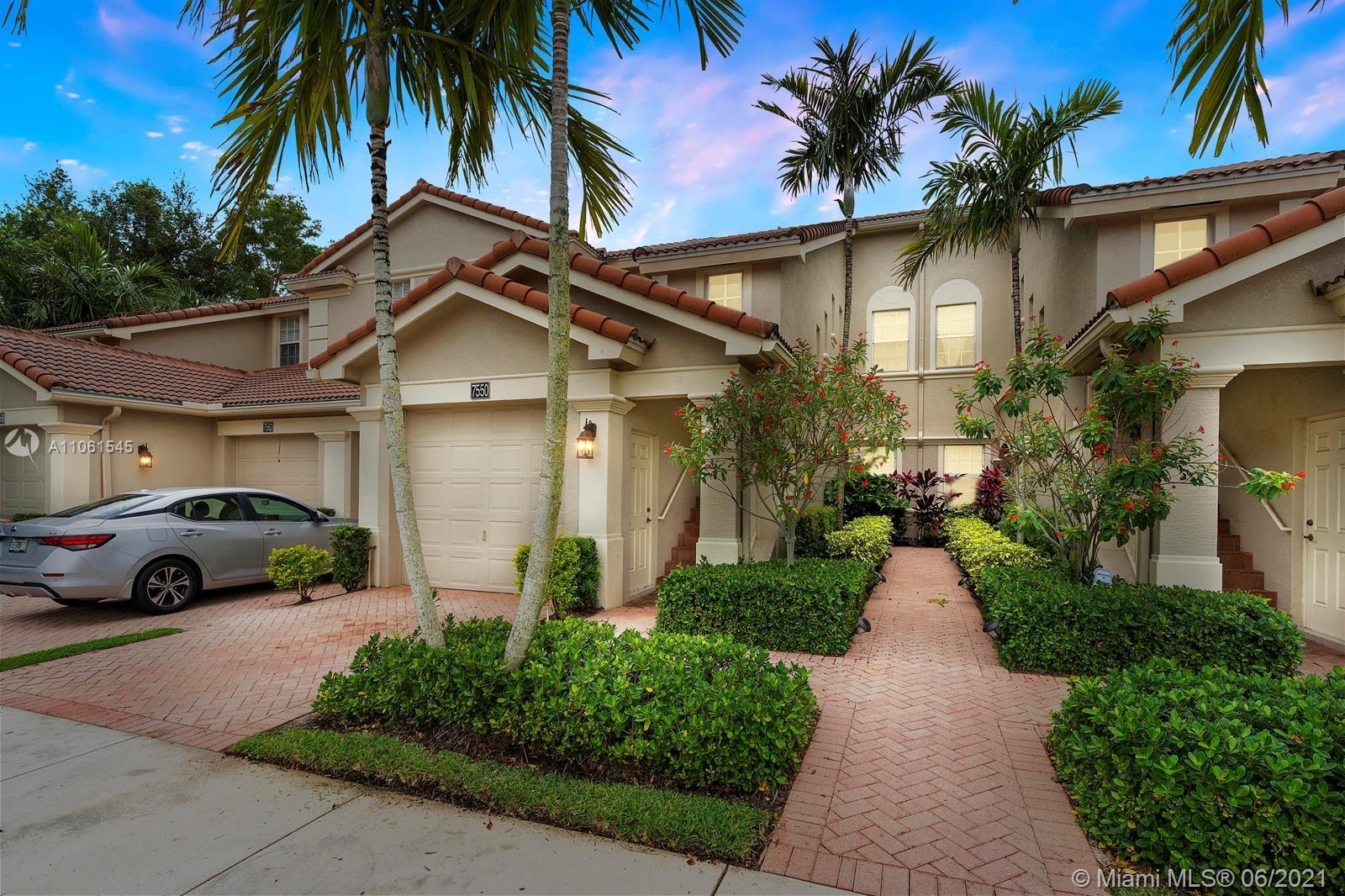 RIVER GLEN CONDOMINIUM - Residential Lease