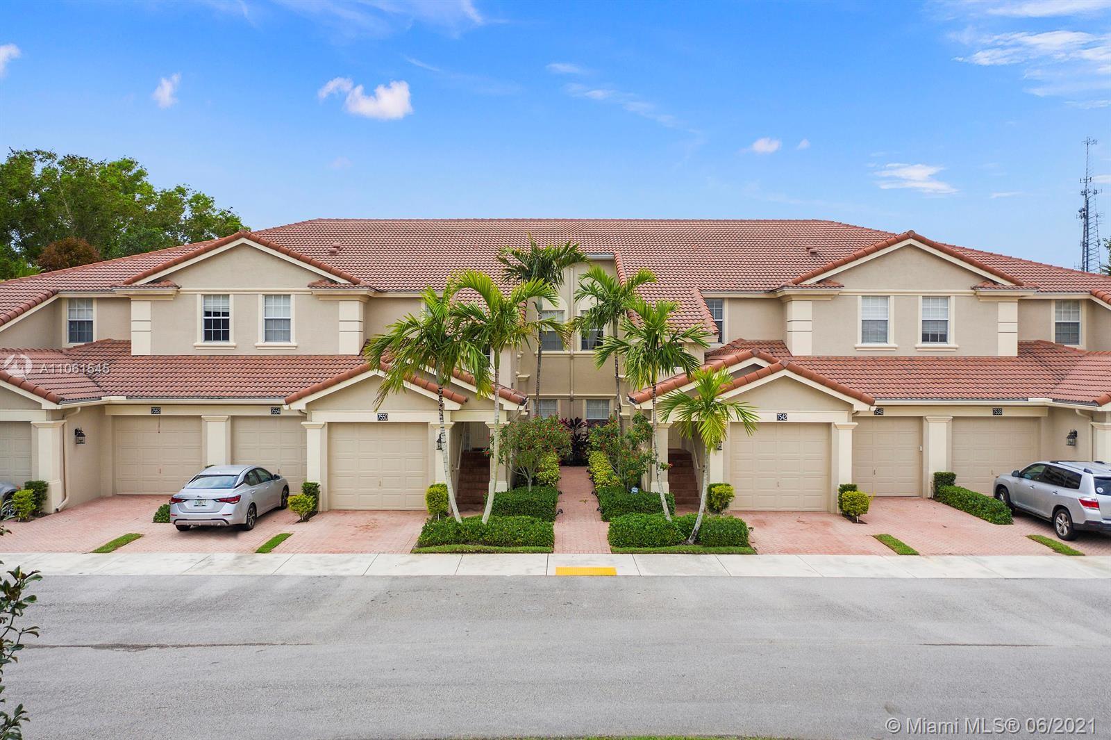 RIVER GLEN CONDOMINIUM - Residential Lease