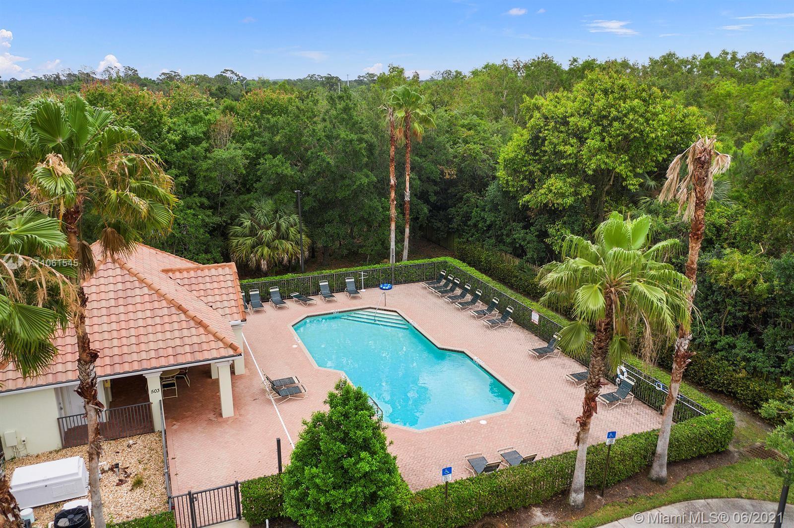 RIVER GLEN CONDOMINIUM - Residential Lease