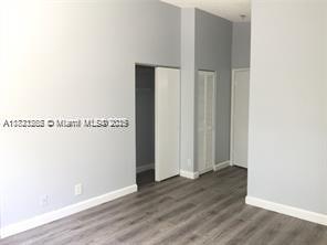 BANYAN OAKRIDGE COMMERCIA - Residential