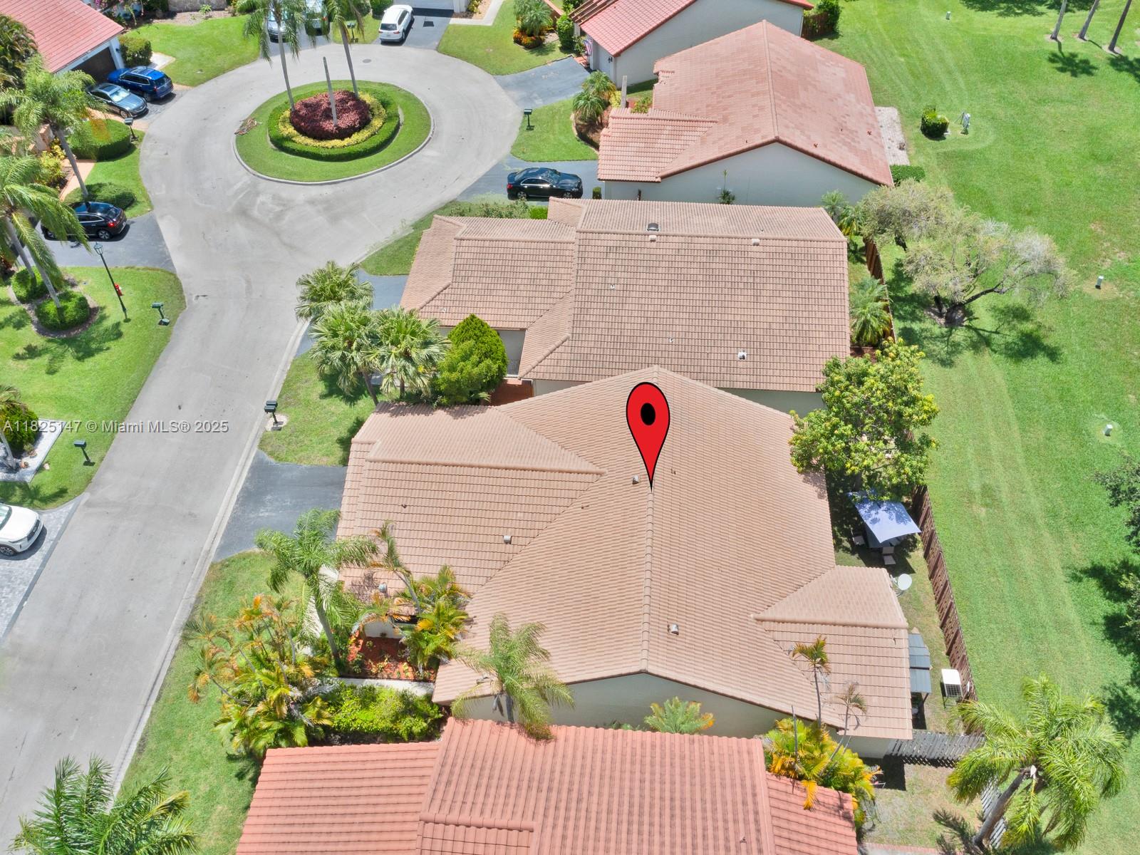 COUNTRY ISLES - Residential