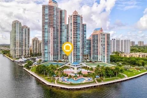 100 HIDDEN BAY CONDO - Residential Lease