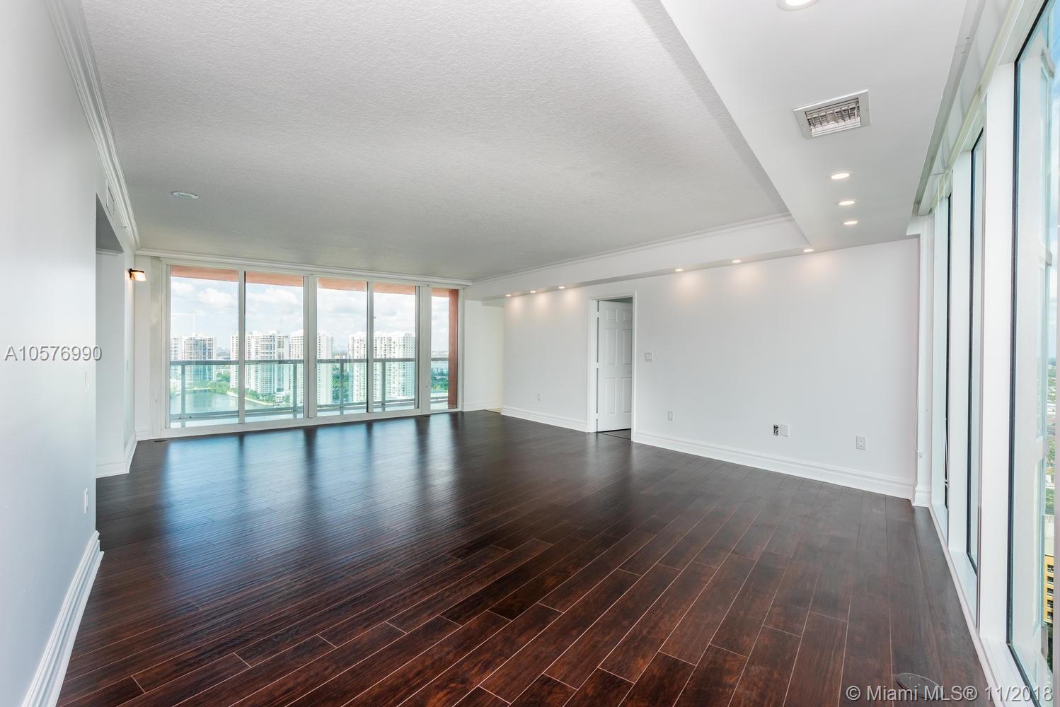 Hidden Bay - Residential Lease