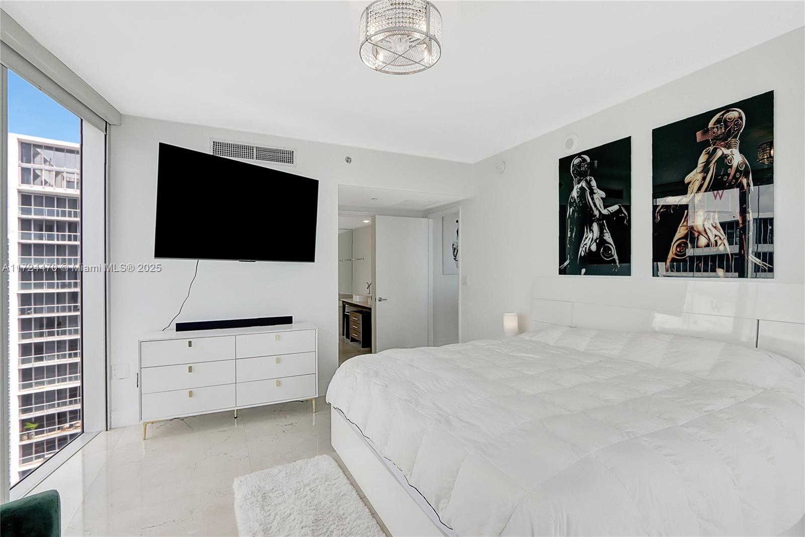 ICON BRICKELL NO TWO - Residential