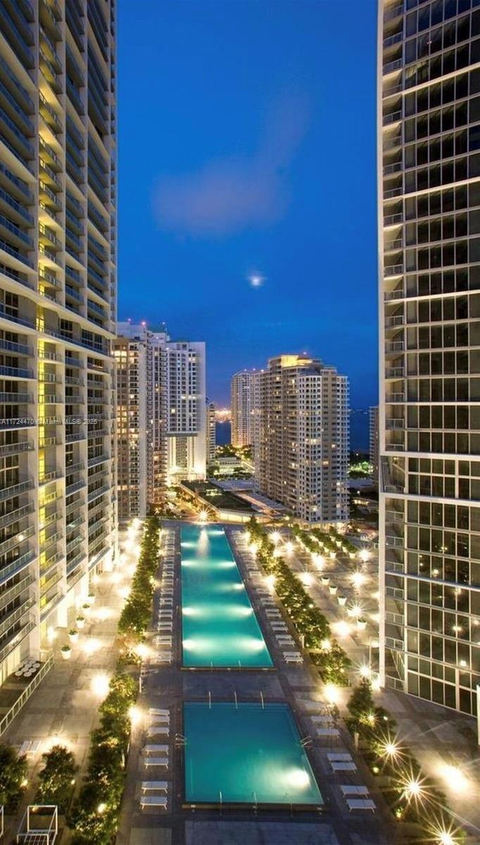 ICON BRICKELL NO TWO - Residential
