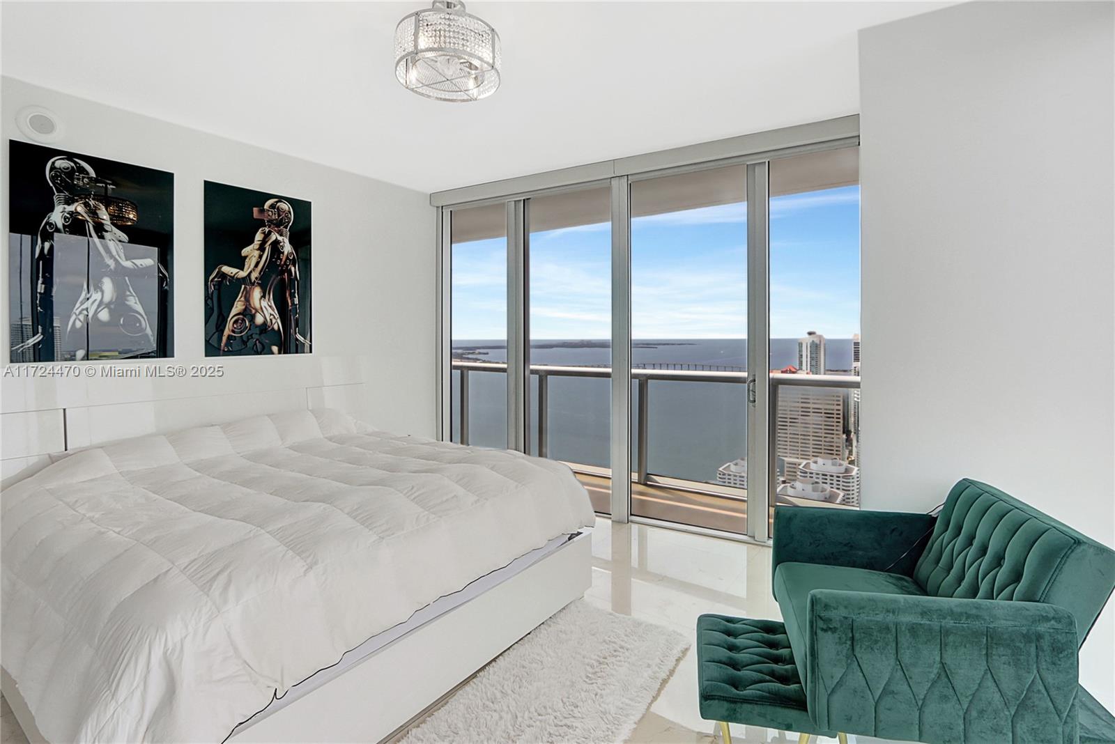 ICON BRICKELL NO TWO - Residential