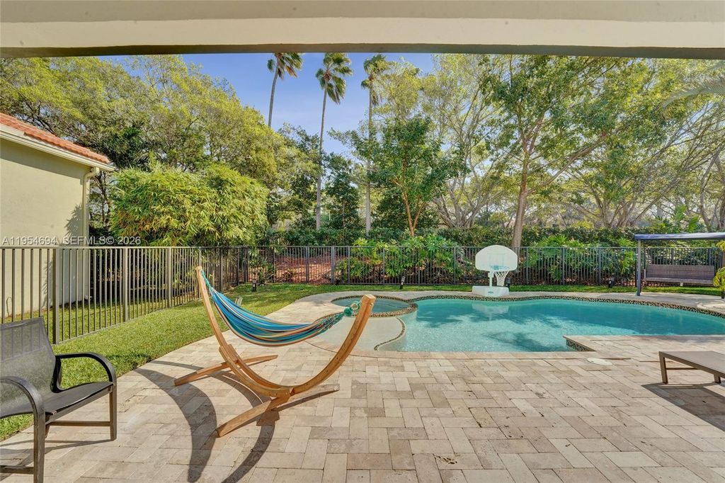 Photo of 1367 Camellia Cir, Weston, FL 33326 (MLS # A11954694)