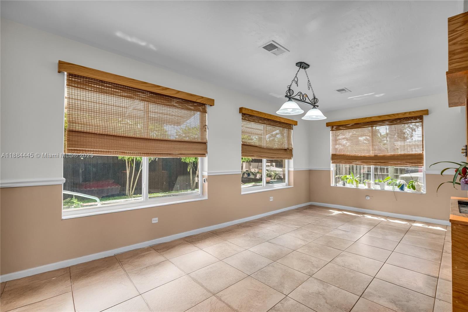 BOULEVARD HEIGHTS SEC TEN - Residential