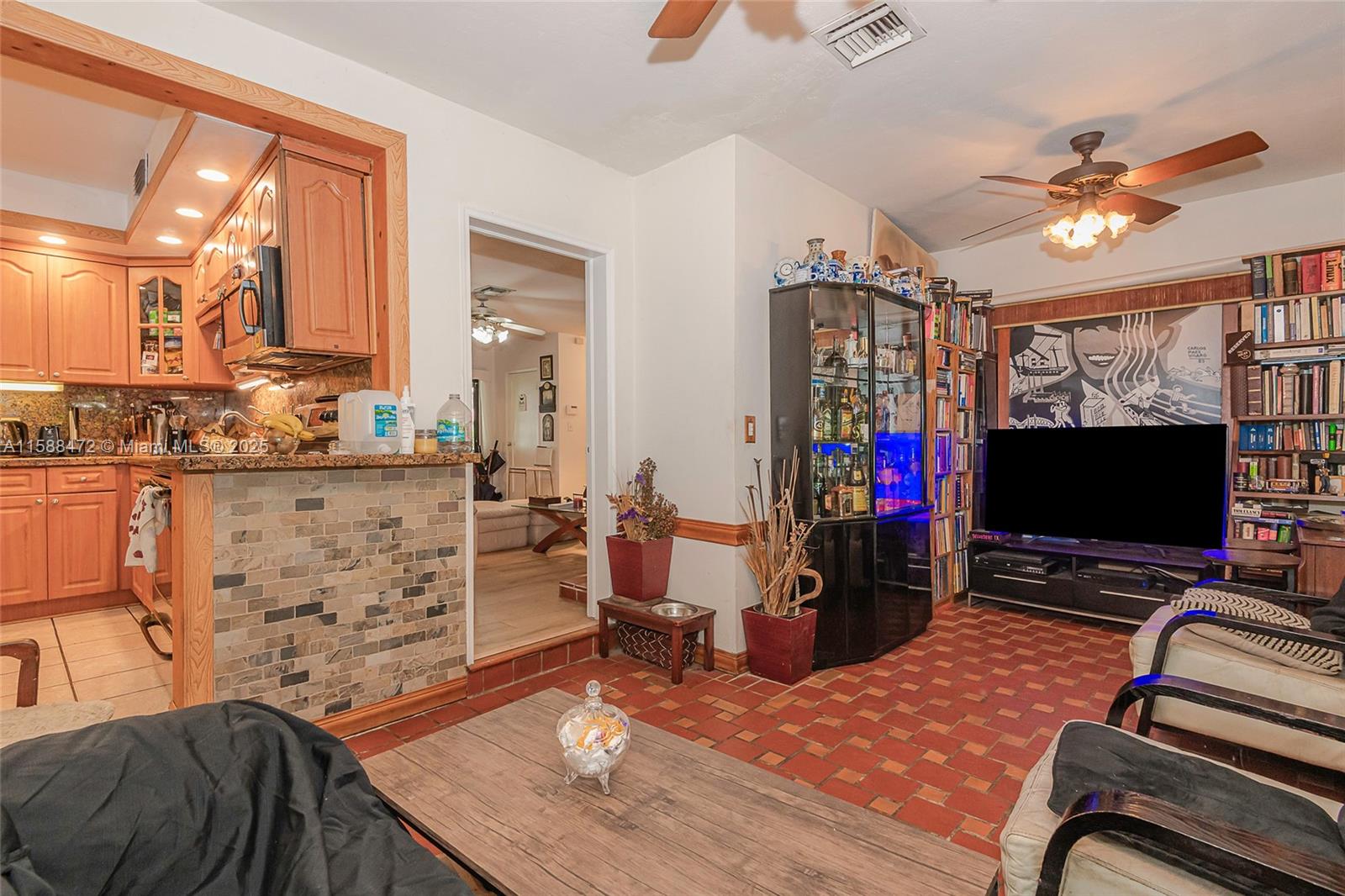 CORAL GABLES CRAFTS SEC - Residential