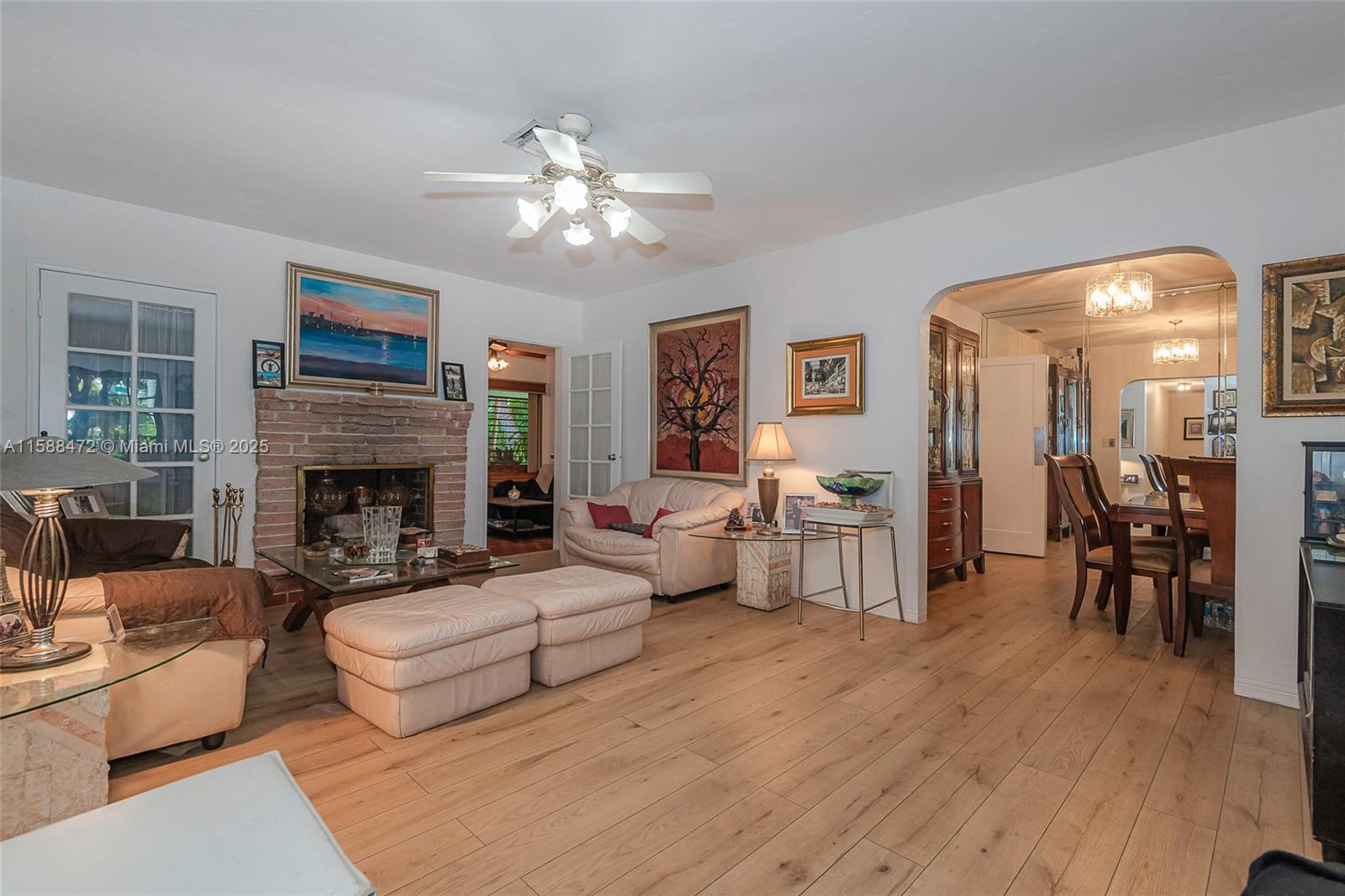 CORAL GABLES CRAFTS SEC - Residential