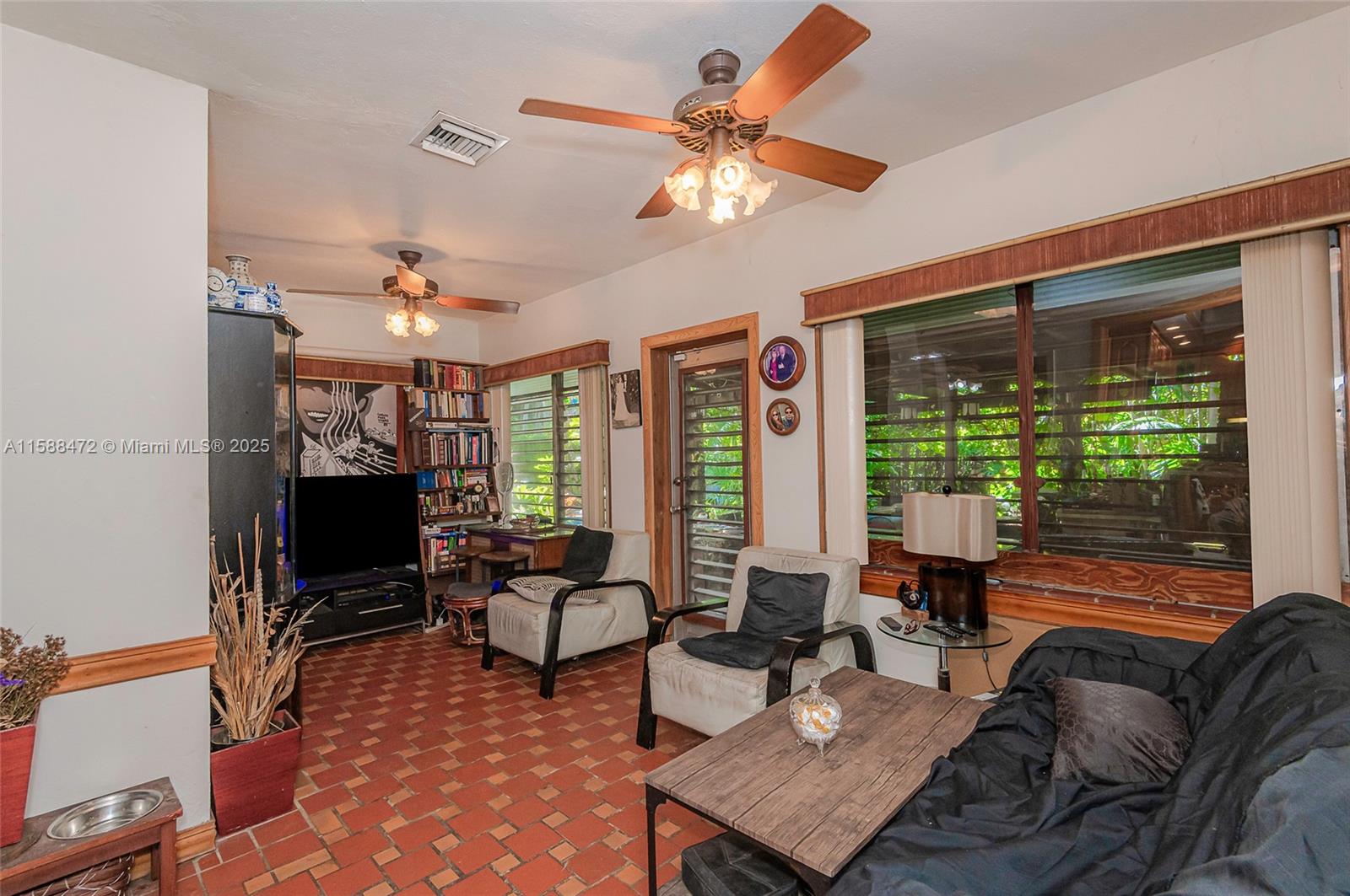 CORAL GABLES CRAFTS SEC - Residential