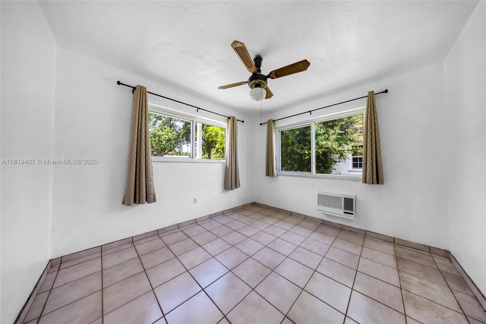 GRIFFING BISCAYNE PK ESTA - Residential