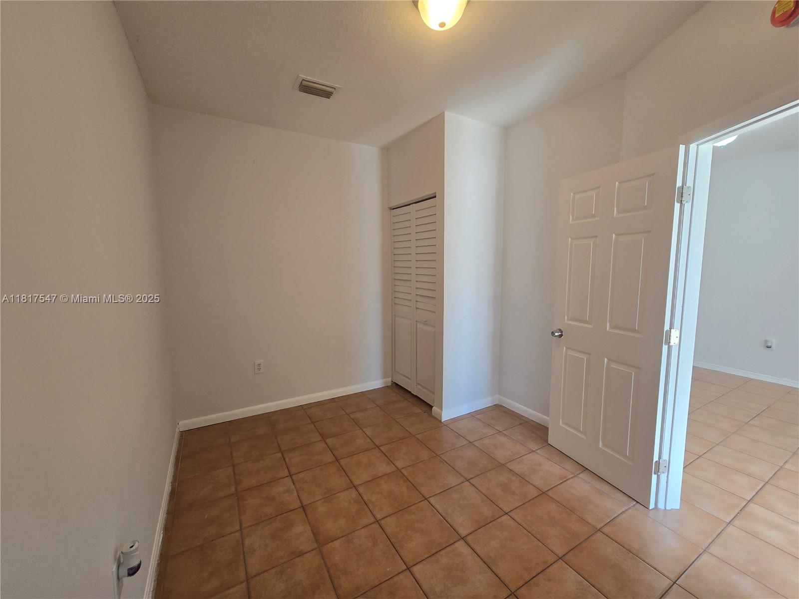 1627 SE 30th St 1627
