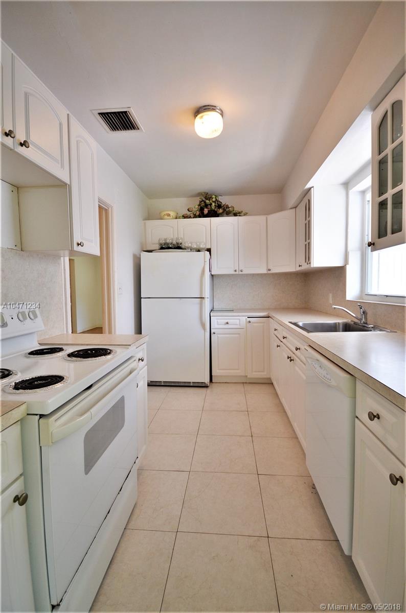 BRICKELL ESTATES - Residential