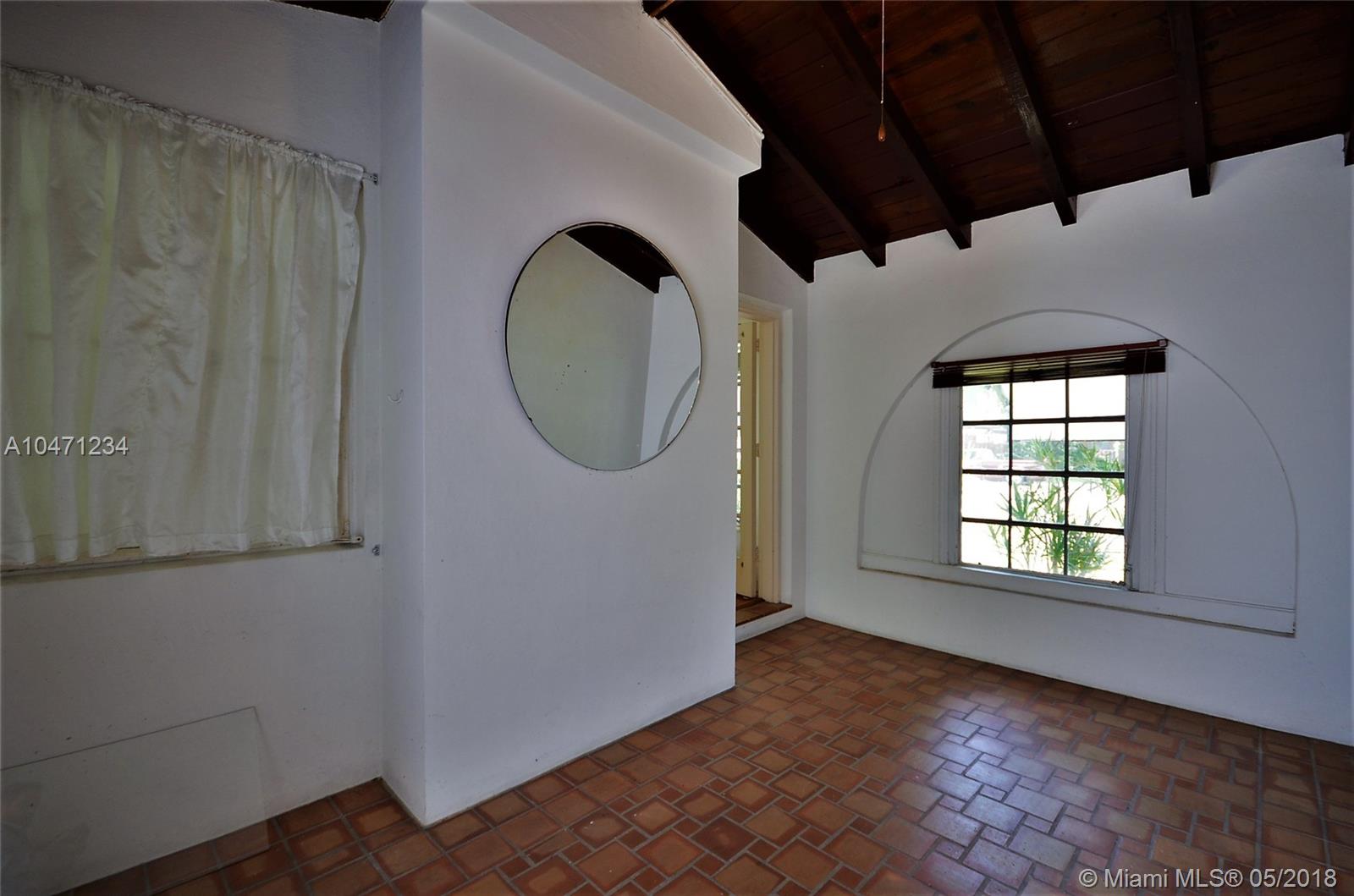 BRICKELL ESTATES - Residential