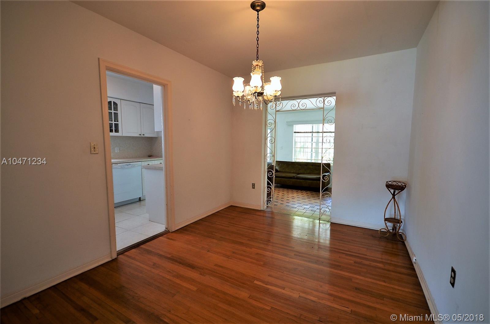 BRICKELL ESTATES - Residential