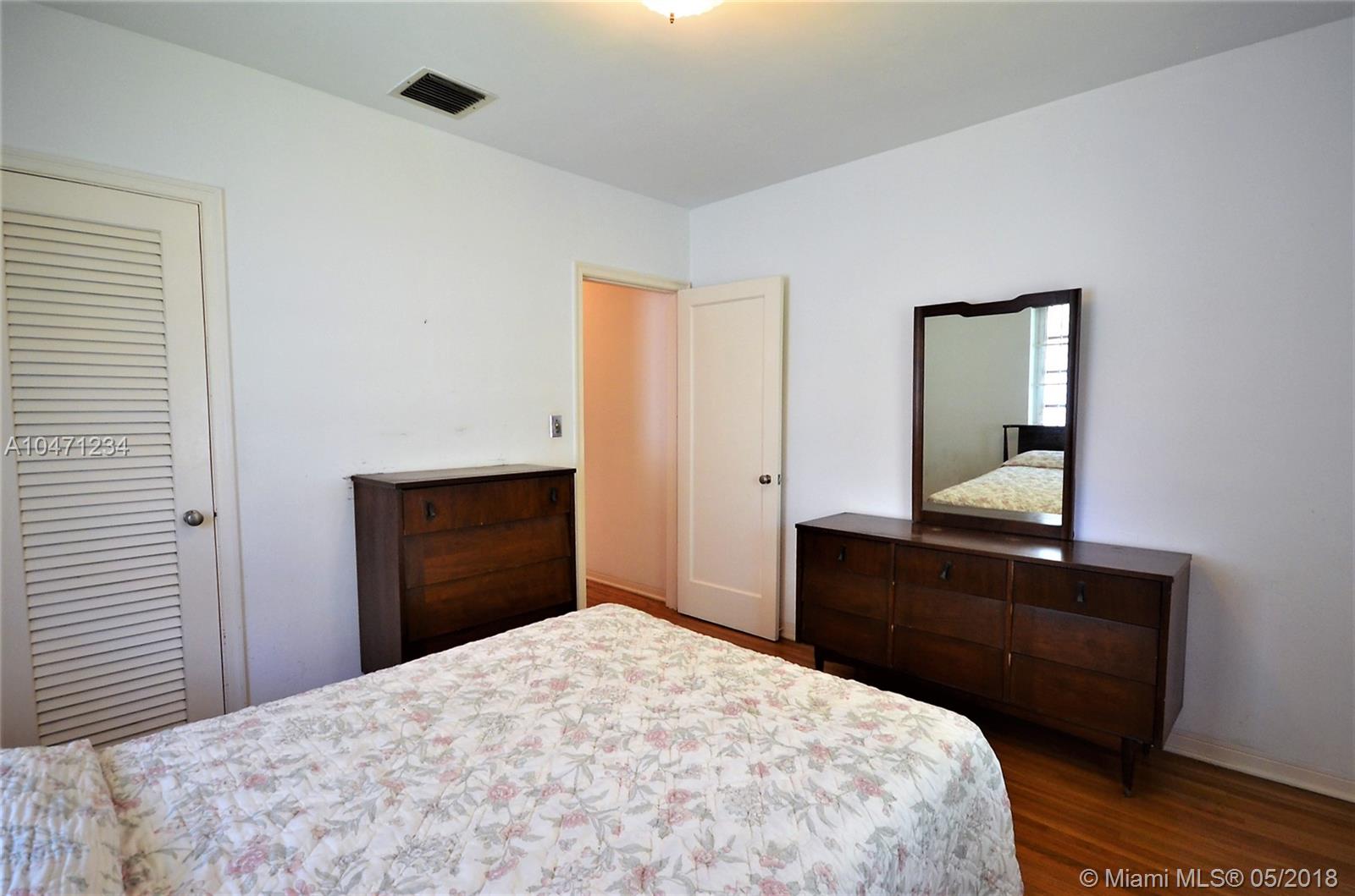 BRICKELL ESTATES - Residential