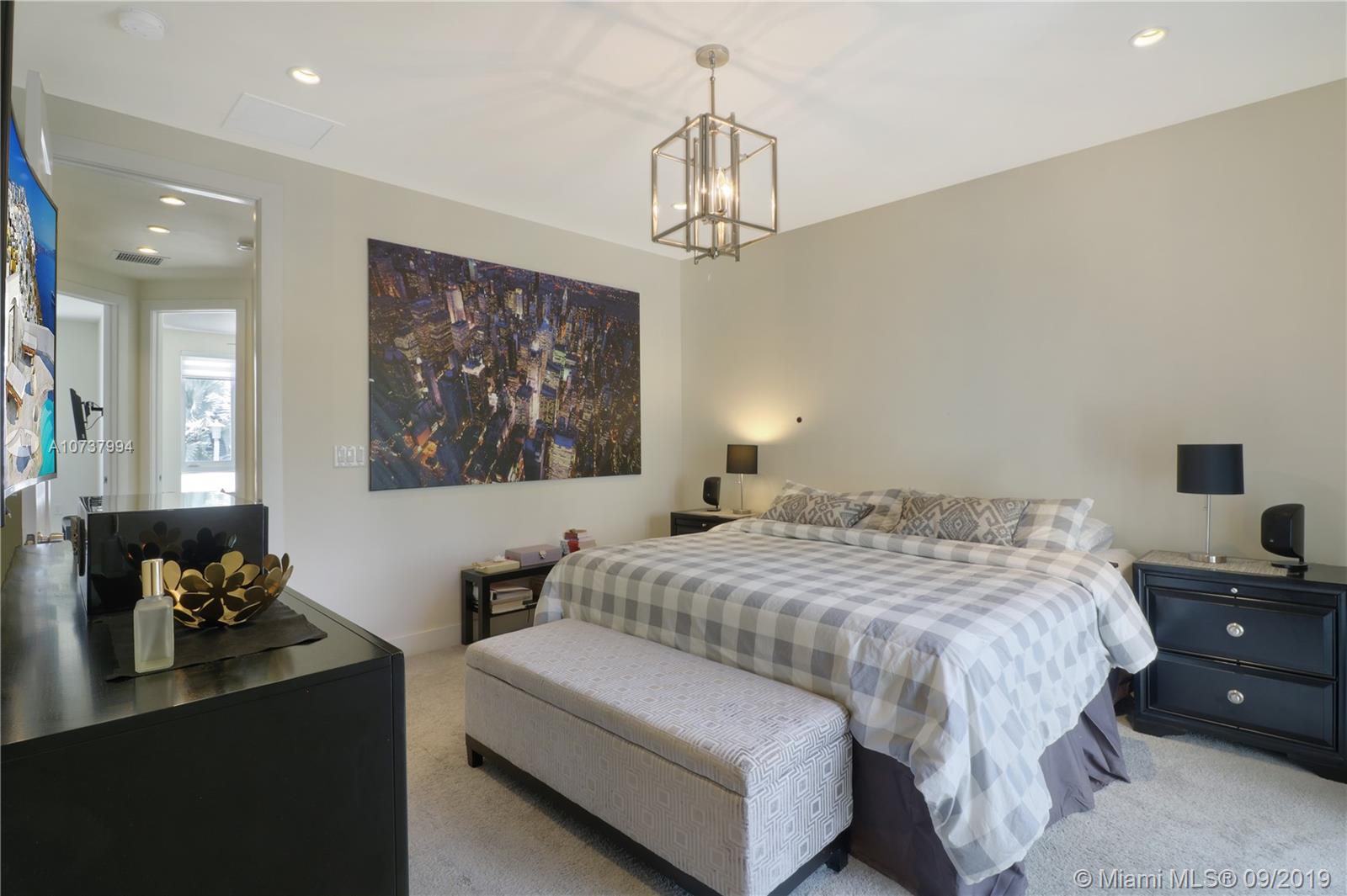 LANDMARK AT DORAL - Residential Lease