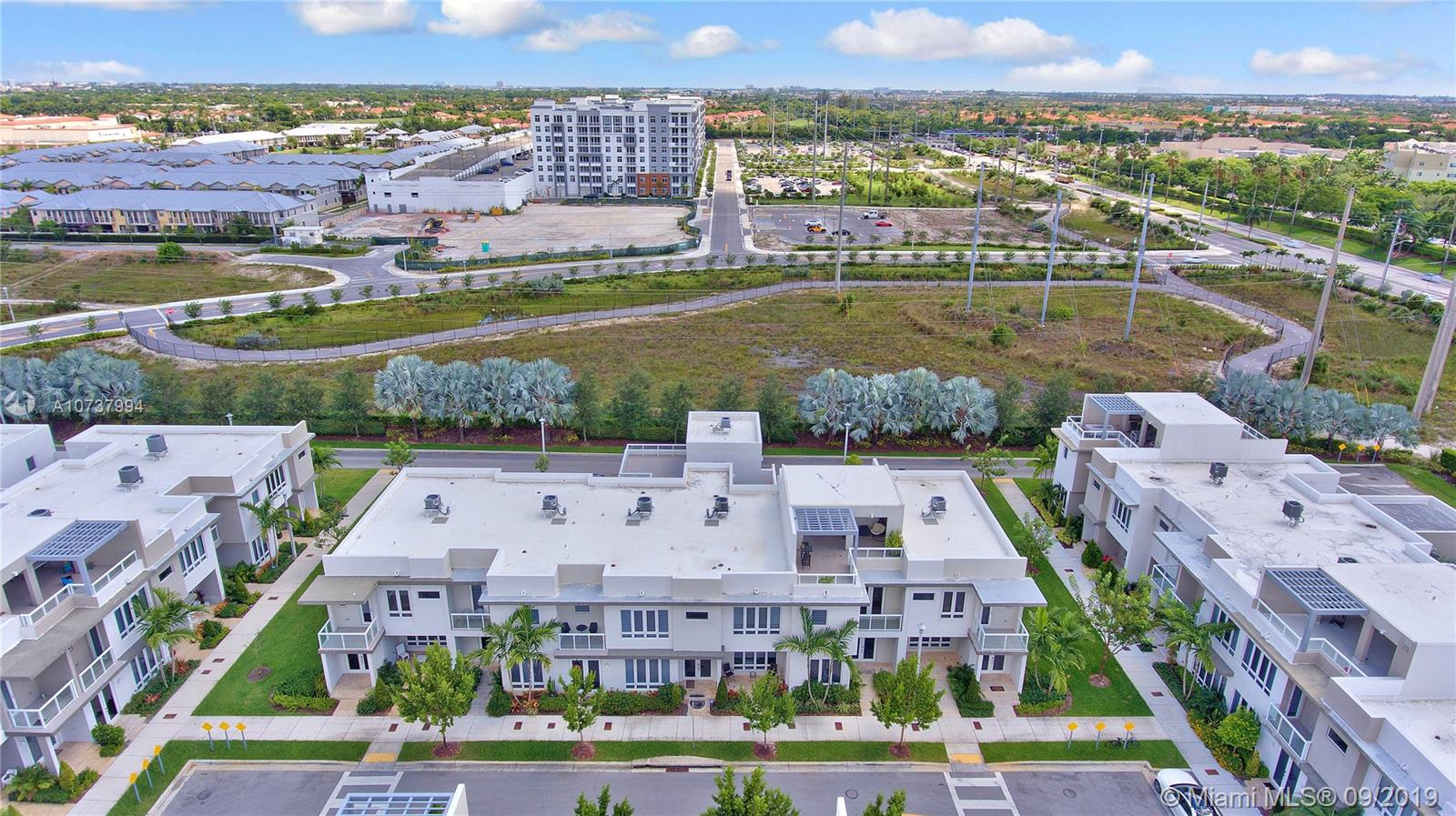 LANDMARK AT DORAL - Residential Lease