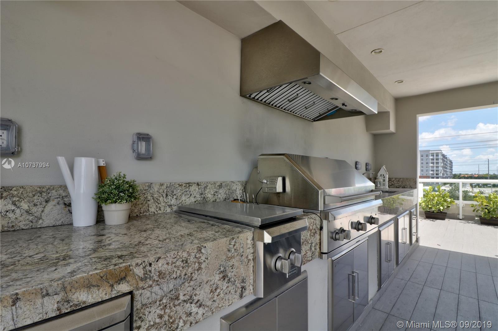 LANDMARK AT DORAL - Residential Lease