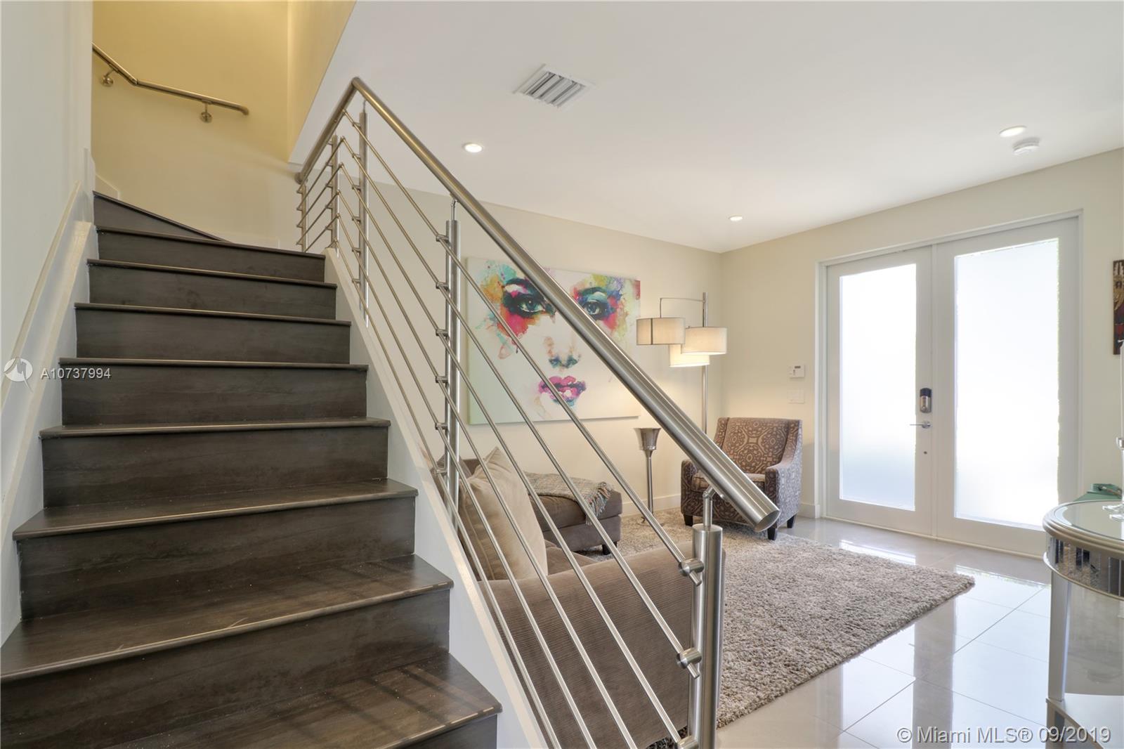 LANDMARK AT DORAL - Residential Lease